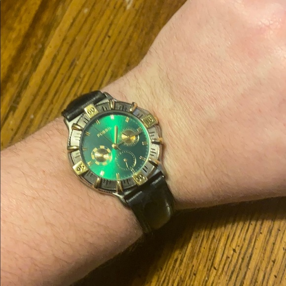 Watch - Picture 6 of 6